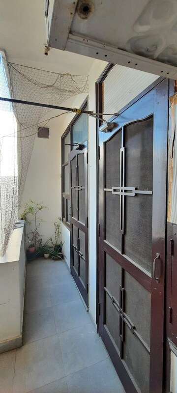 Balcony in 2 BHK Builder Floor at Sector 46 – for Rent