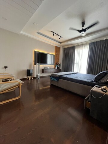 Living Room in 4 BHK Builder Floor at Sector 67 – for Sale