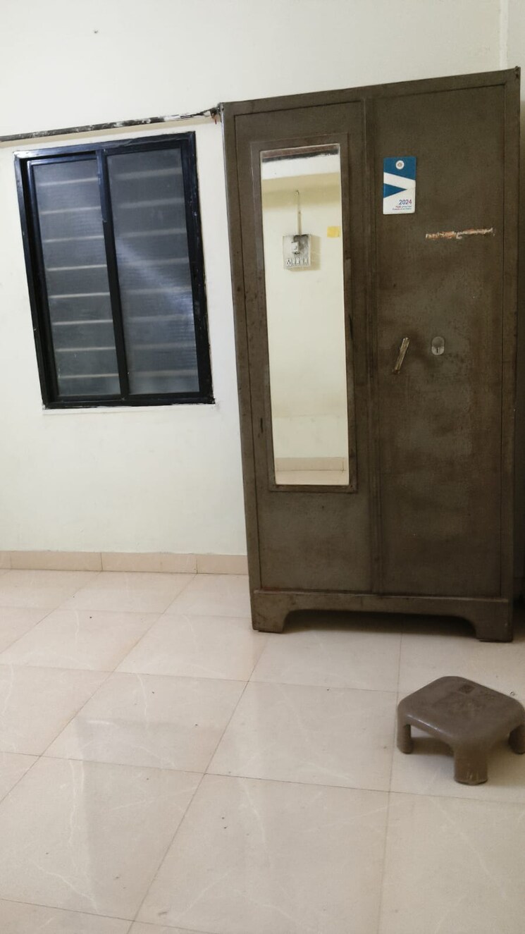 Bathroom, sushant-chs-pashan 3 Bedroom 1200 Sq.Ft. Apartment In Pashan Pune 8881970