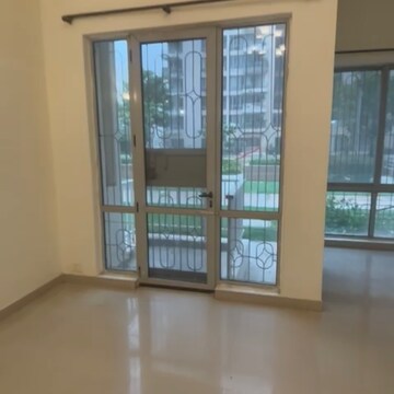  2 BHK Apartment at Pioneer Park Phase 1, Sector 61 – for Rent
