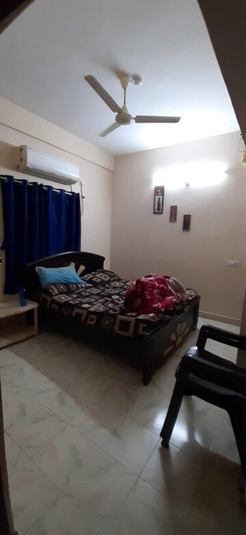 Bedroom in 2 BHK Apartment at Moosapet – for Sale