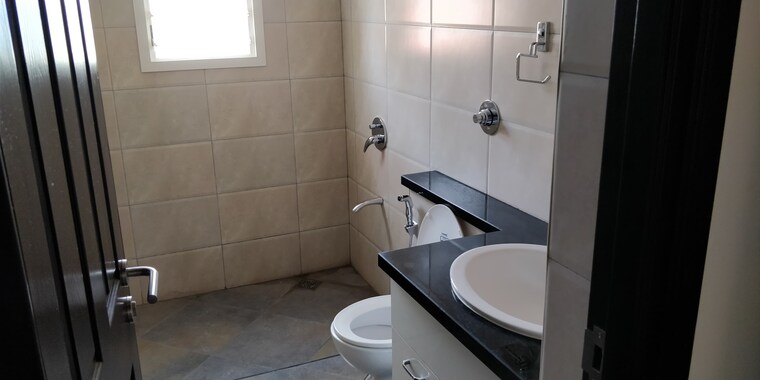 Bathroom, sobha-city-santorini 3 Bedroom 1718 Sq.Ft. Apartment In Kannur Bangalore 8881984