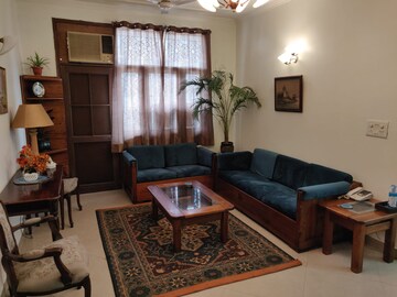 Living Room in 3 BHK Apartment at Parsvnath Prestige, Sector 93a – for Rent
