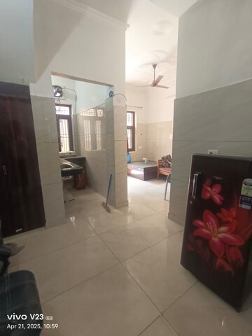 Living Room in 3.5 BHK Independent House at Sector 55 – for Rent