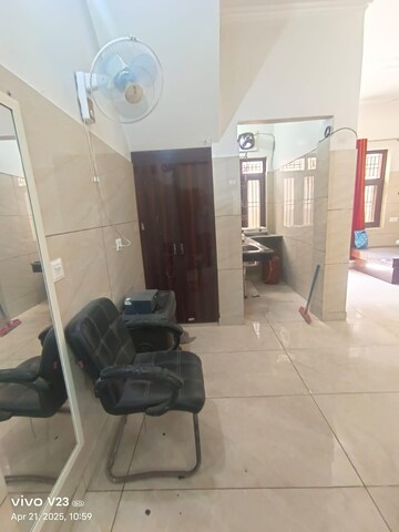 Living Room in 3.5 BHK Independent House at Sector 55 – for Rent
