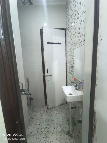 Bathroom in 3.5 BHK Independent House at Sector 55 – for Rent