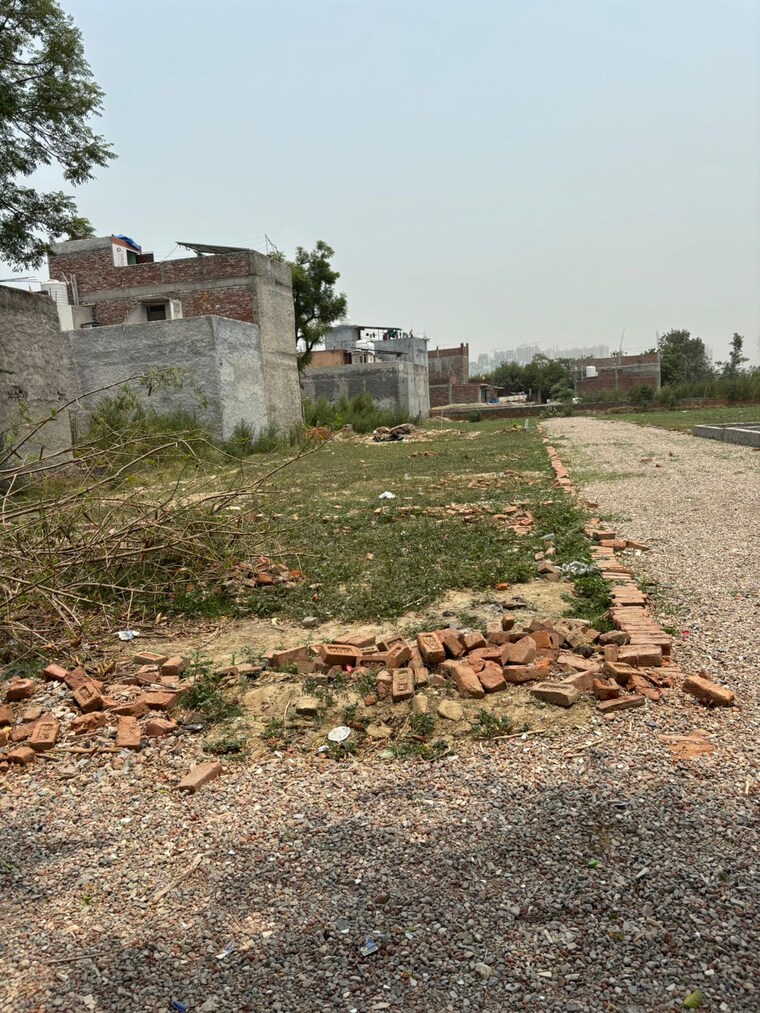 undefined, sector 123  100 Sq.Yd. Plot In Sector 123 Noida 8882004