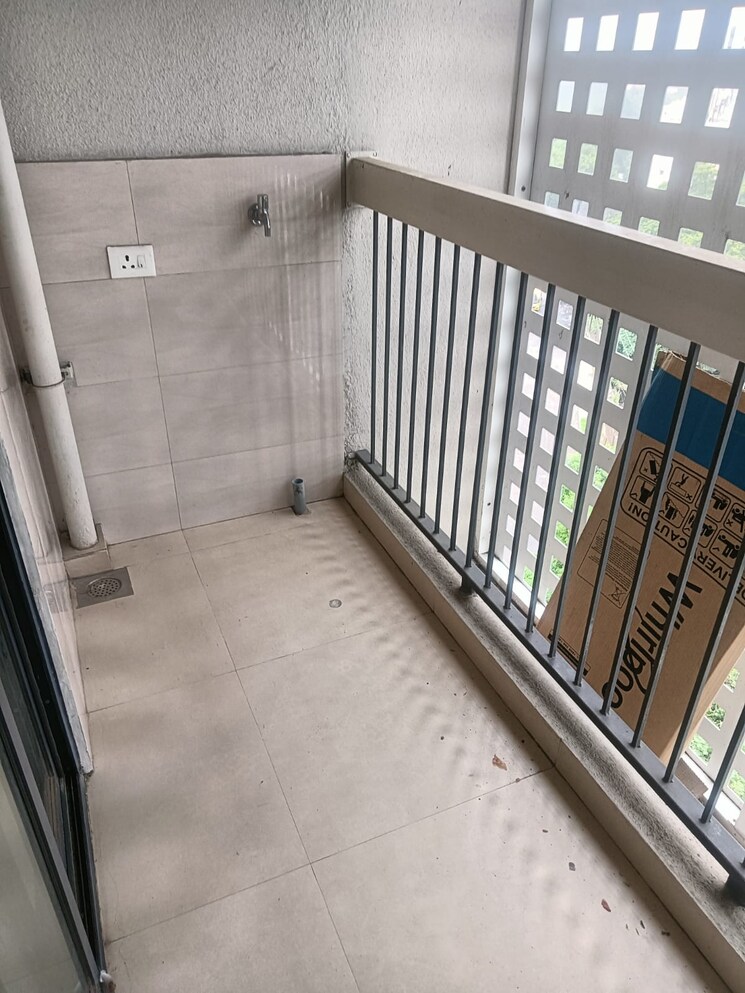 Balcony, chordia-solitaire-homes-pashan 2 Bedroom 750 Sq.Ft. Apartment In Pashan Pune 8882022
