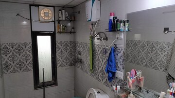 Master Bedroom in 3.5 BHK Apartment at VVIP Assets, Raj Nagar Extension – for Sale