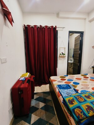 Bedroom in 3 BHK Builder Floor at Sector 57 – for Sale