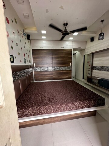 Bedroom in 2 BHK Apartment at Geeta Gold Fusion, Kharadi – for Rent