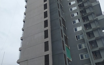 3 BHK Apartment For Rent in Dattani Avirahi Homes Building 3, Borivali West
