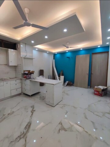 Team Area in 3 BHK Builder Floor at Malviya Nagar – for Rent