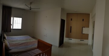 Room in 3.5 BHK Apartment at Vajram Tiara, Yelahanka – for Rent
