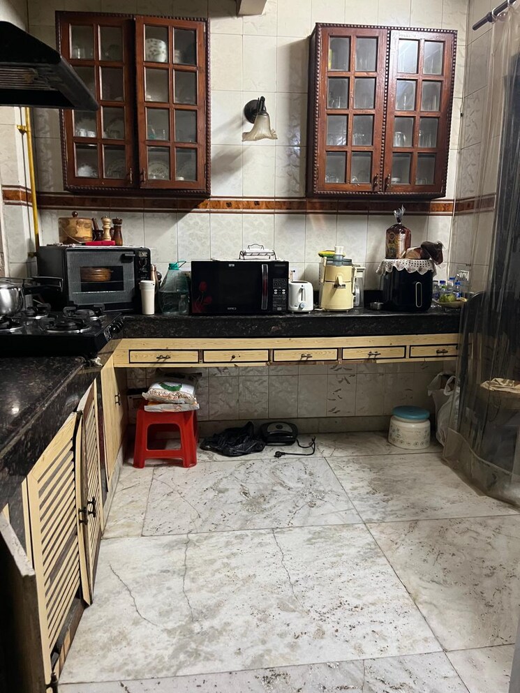 Kitchen, rwa-apartments-sector-50 3 Bedroom 200 Sq.Mt. Builder Floor In Sector 50 Noida 8882083