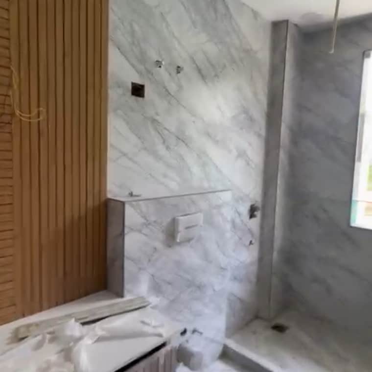 Bathroom, sector 46 4 Bedroom 358 Sq.Yd. Builder Floor In Sector 46 Faridabad 8882136