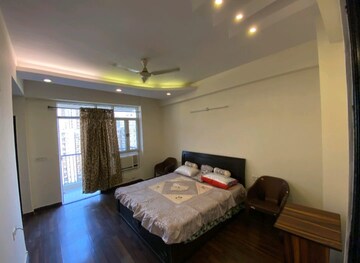 3 BHK Apartment For Rent in Prateek Laurel, Sector 120