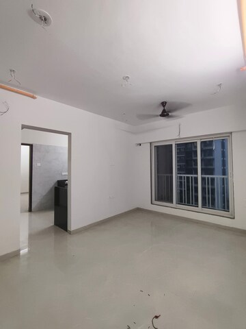 2 BHK Apartment For Rent in Gulmohar CHS Goregaon, Goregaon West