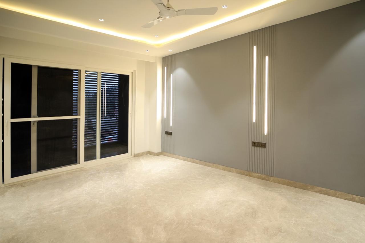 3.5 BHK + Study Room Builder Floor For Sale in Eros Rosewood City