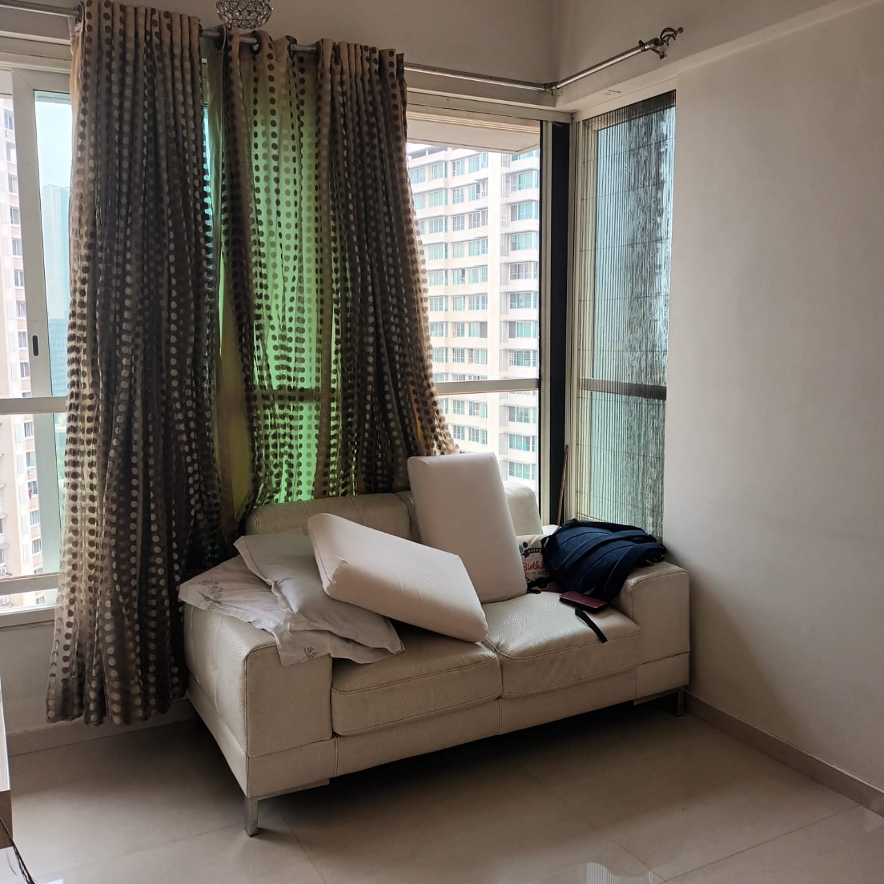 2 BHK 768 Sq.Ft. Apartment in Kalpataru Crest