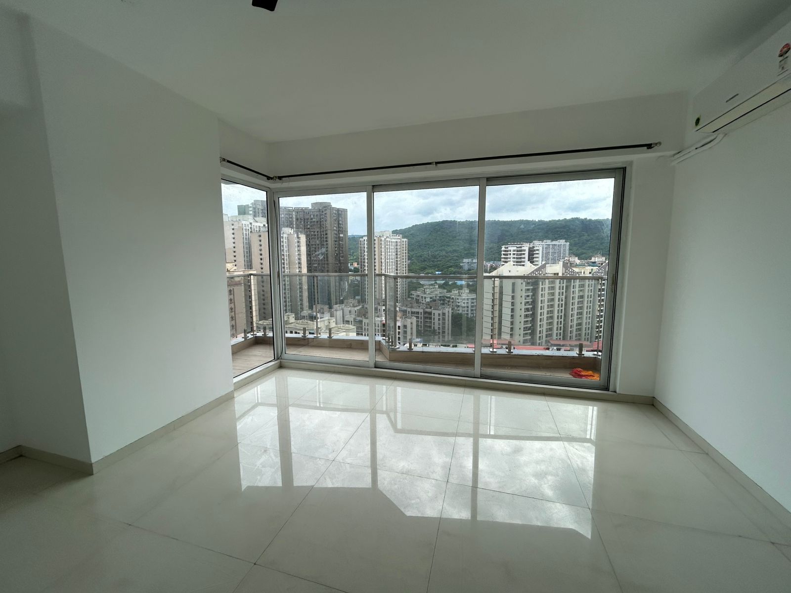 3 BHK + Pooja Room 1200 Sq.Ft. Apartment in Vijay Orion II