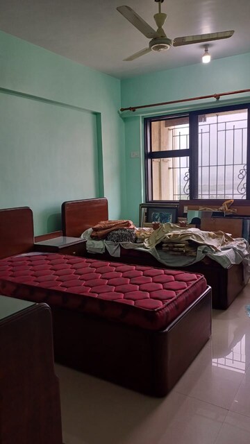 Master Bedroom in 4 BHK Apartment at Whispering Heights, Malad West – for Rent