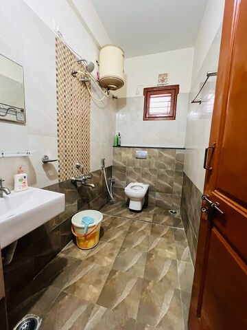 Bathroom in 2 BHK Builder Floor at New Thippasandra – for Rent