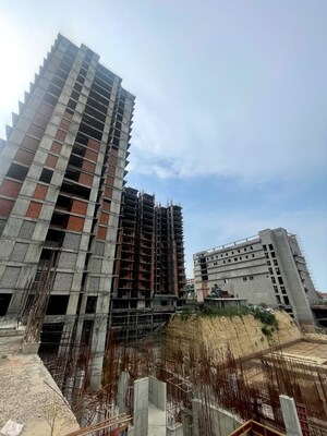 2 BHK Apartment For Sale in SCC Blossom, Raj Nagar Extension