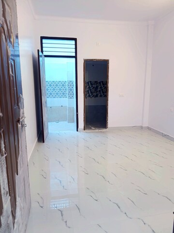 Room in 3 BHK Independent House at Bijnor Road – for Sale