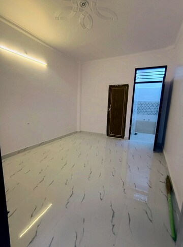 Bedroom in 3 BHK Independent House at Bijnor Road – for Sale