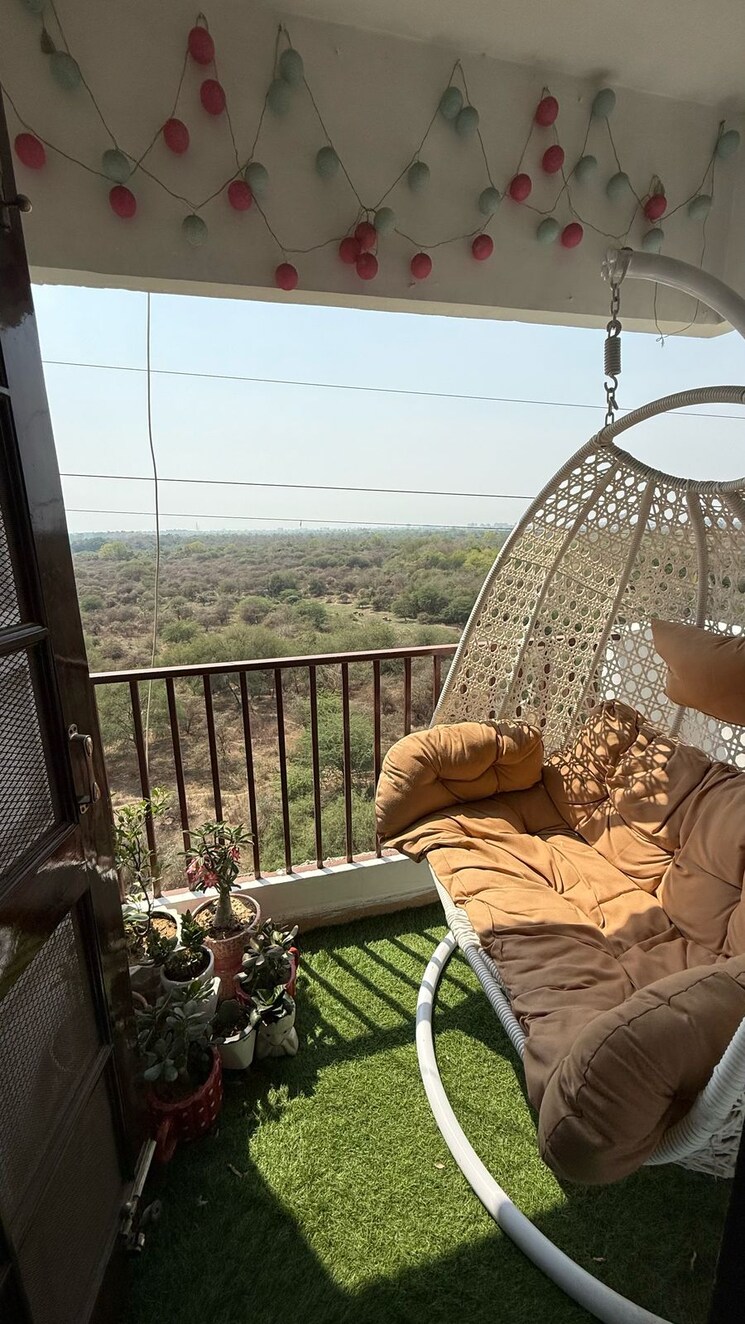 Balcony, alaknanda-apartment-gomti-nagar 3 Bedroom 1740 Sq.Ft. Apartment In Gomti Nagar Lucknow 8882311