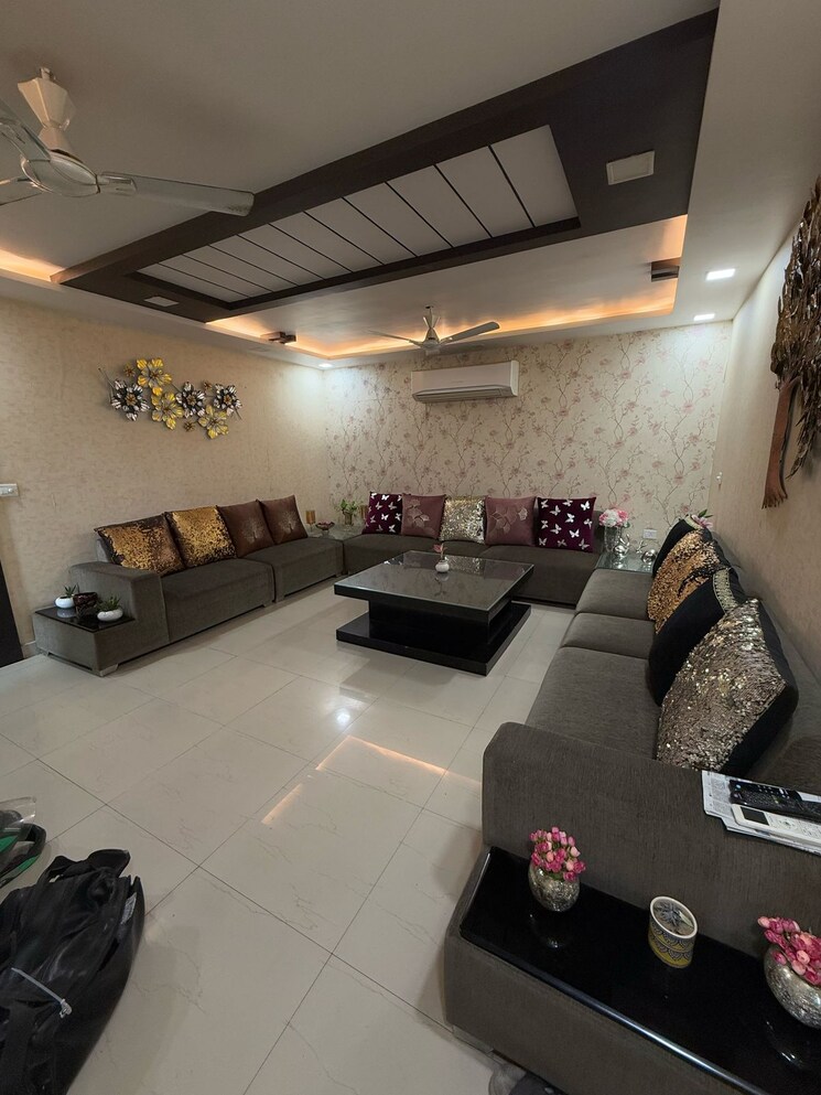 Living Room, alaknanda-apartment-gomti-nagar 3 Bedroom 1740 Sq.Ft. Apartment In Gomti Nagar Lucknow 8882311