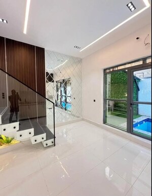 Living Room in 3 BHK Builder Floor at Sector 35 – for Sale