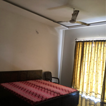 Bedroom in 2 BHK Builder Floor at Aerocity – for Rent