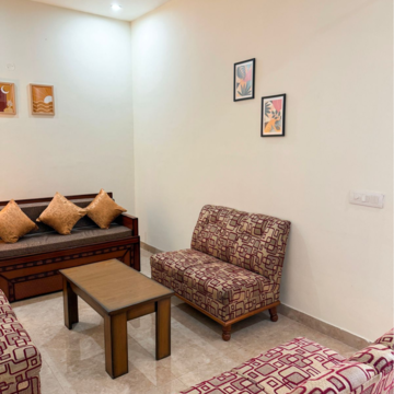 Living Room in 3 BHK Builder Floor at Aerocity – for Rent