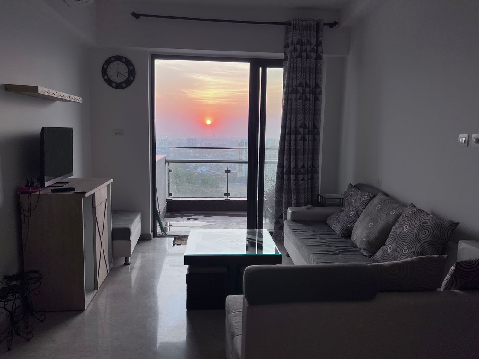 2 BHK Apartment For Rent in Shapoorji Pallonji Vicinia