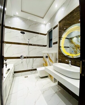 Balcony in 3 BHK Builder Floor at Sector 32 – for Sale