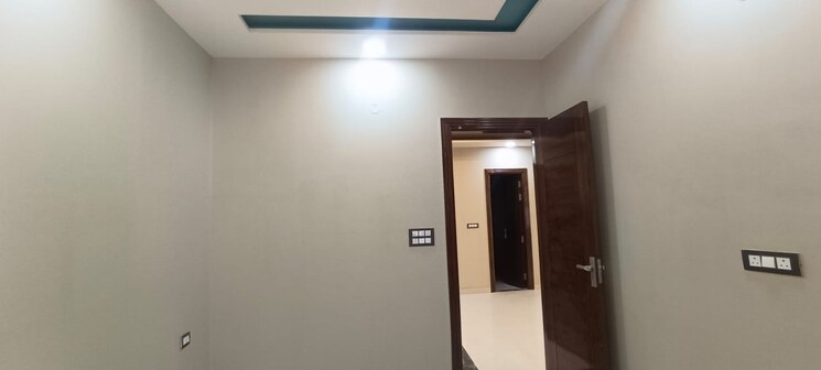 Room, burari 3.5 Bedroom 1170 Sq.Ft. Builder Floor In Burari Delhi 8882320
