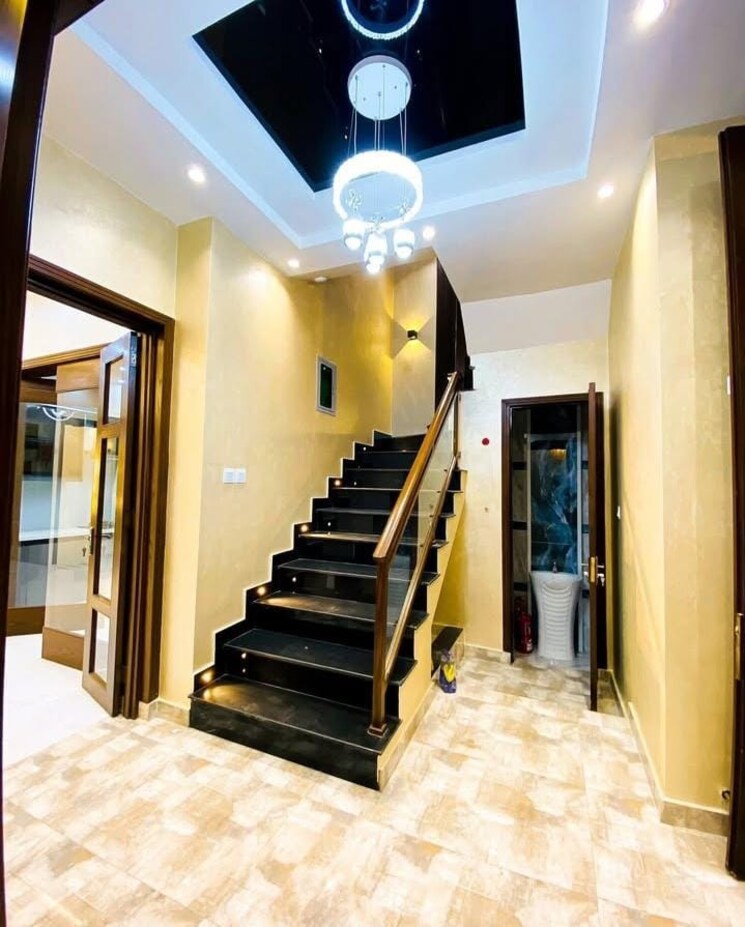 Living Room, sector 38 2 Bedroom 1800 Sq.Ft. Builder Floor In Sector 38 Faridabad 8882423