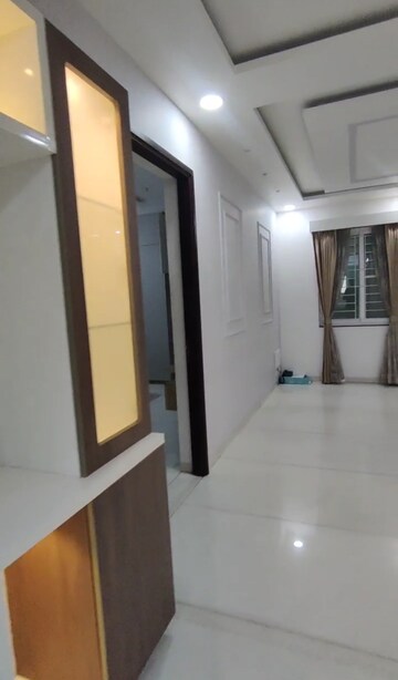 Building Lobby in 3 BHK Apartment at Madhapur – for Rent