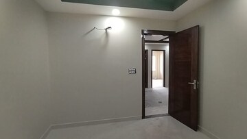 Room in 3.5 BHK Builder Floor at Burari – for Sale