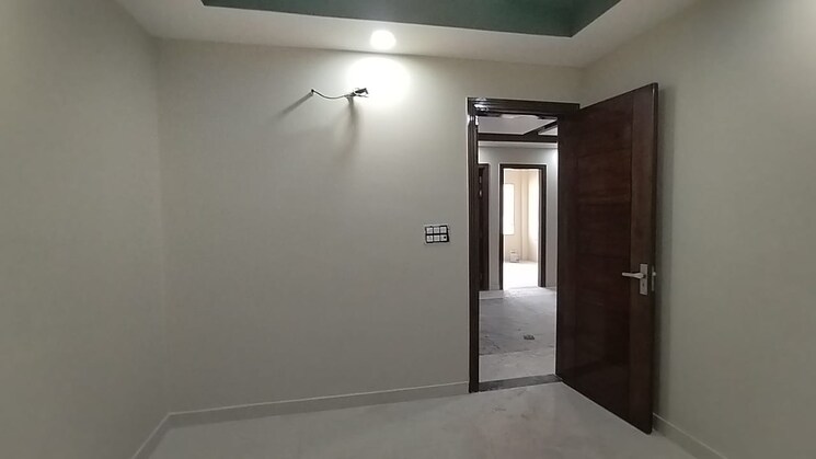 Room, burari 3.5 Bedroom 900 Sq.Ft. Builder Floor In Burari Delhi 8882455
