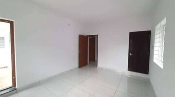 Room in 3 BHK Villa at Olavakode – for Sale