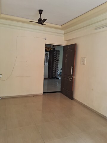 1 BHK Apartment For Rent in New Krishna Tower, Kopar Khairane