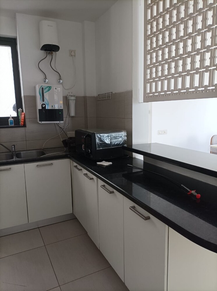 Kitchen, ireo-the-grand-arch 3 Bedroom 2164 Sq.Ft. Apartment In Sector 58 Gurgaon 8882491