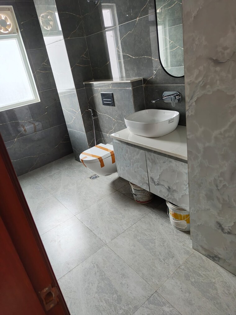 Master Bedroom, amolik-aster-woods 3 Bedroom 180 Sq.Yd. Builder Floor In Sector 98 Faridabad 8882542