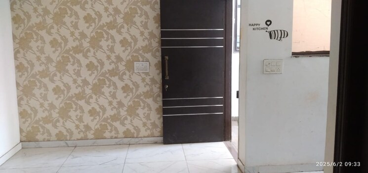 Room, pir machalla 3 Bedroom 1000 Sq.Ft. Builder Floor In Pir Machalla Zirakpur 8882550