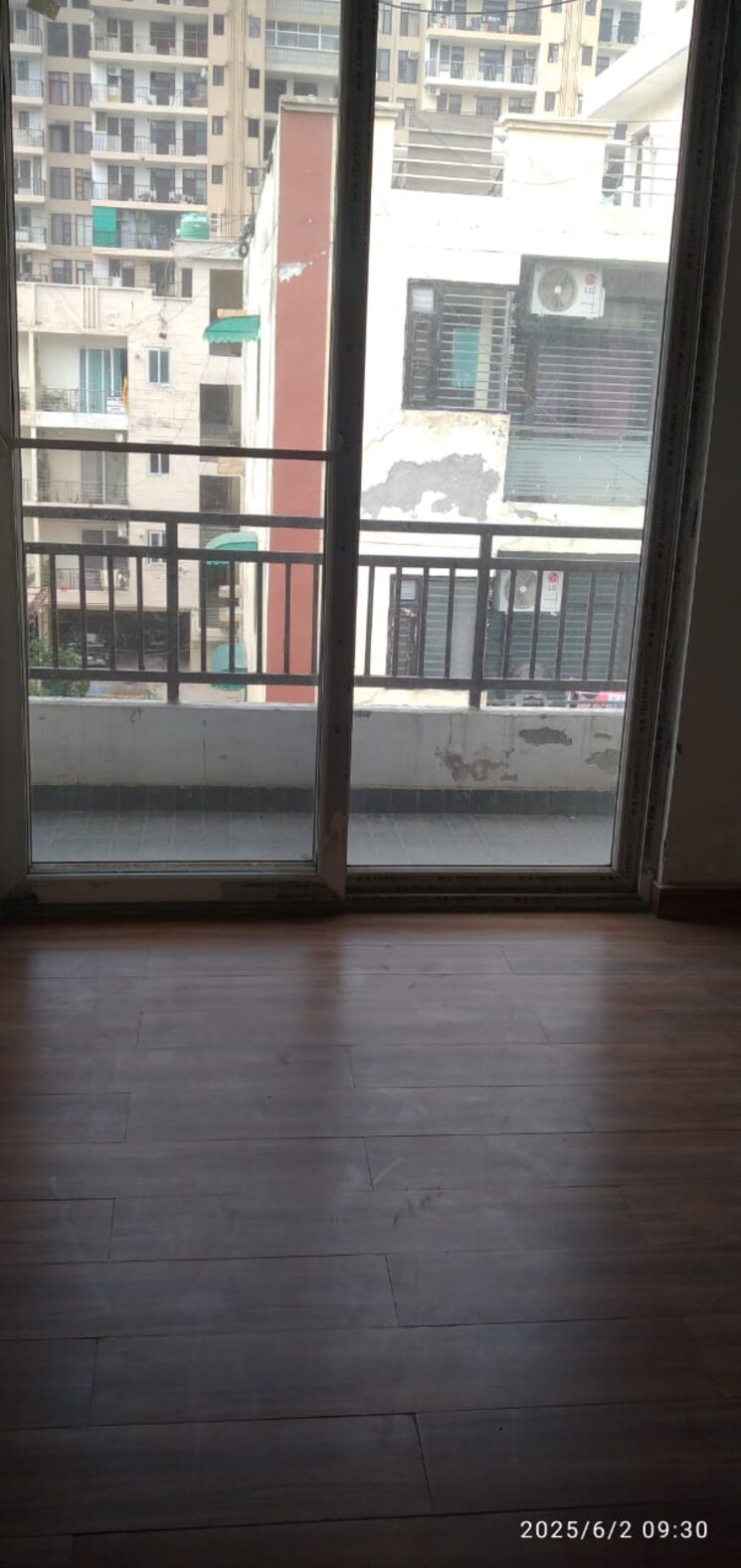 Room, pir machalla 3 Bedroom 1000 Sq.Ft. Builder Floor In Pir Machalla Zirakpur 8882550