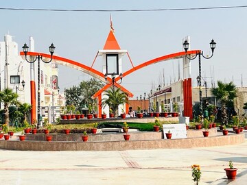 Plot – Exterior View View at Govardhan Road - for Sale