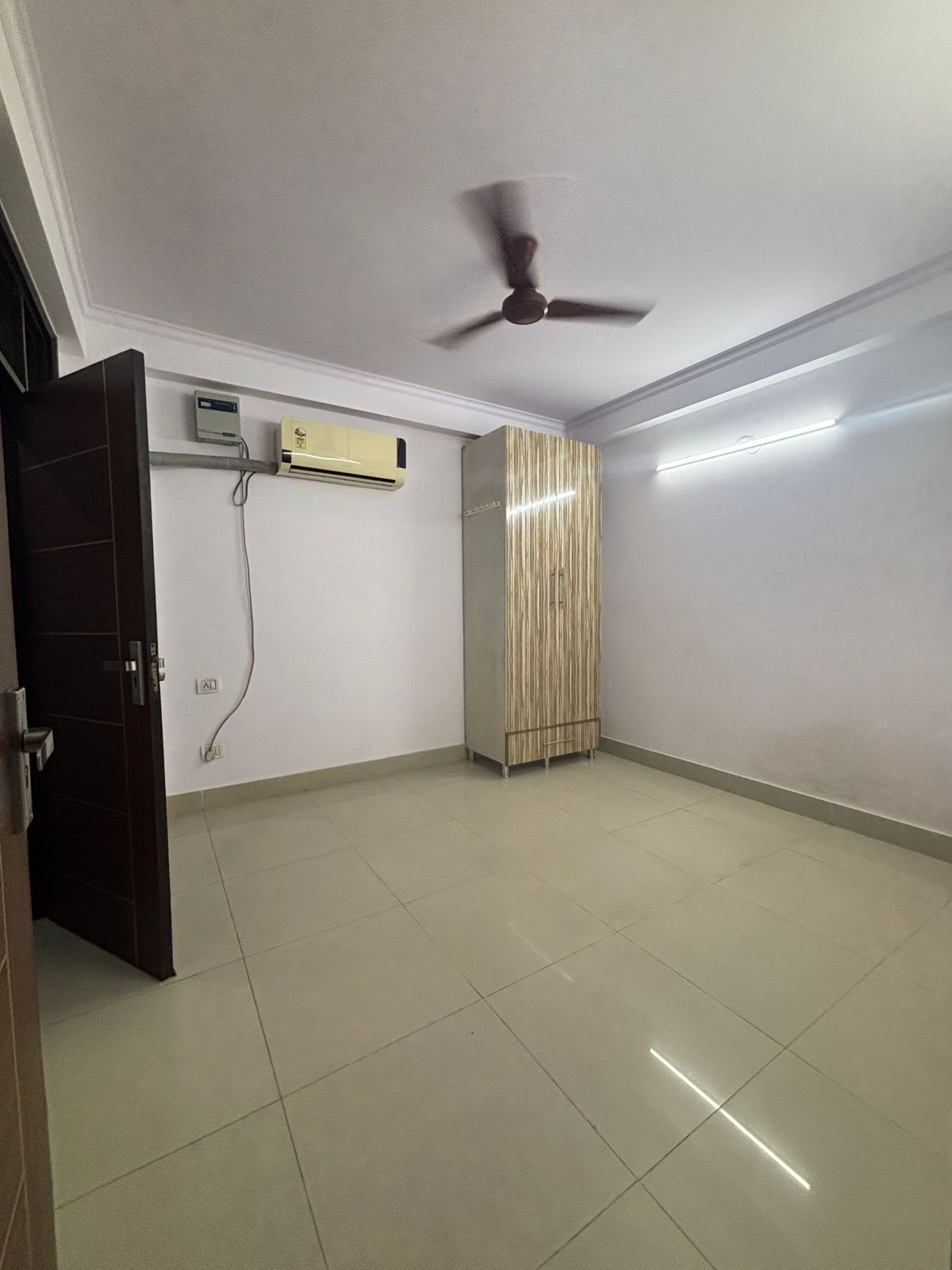 1 BHK + Pooja Room Apartment For Rent in Palm Residency Chhatarpur